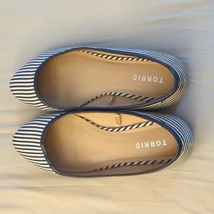 Striped Torrid flats